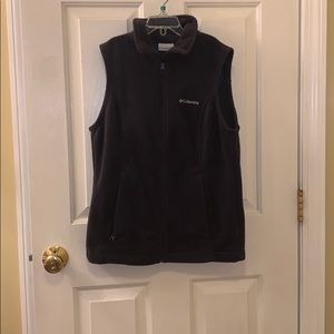 Columbia fleece vest